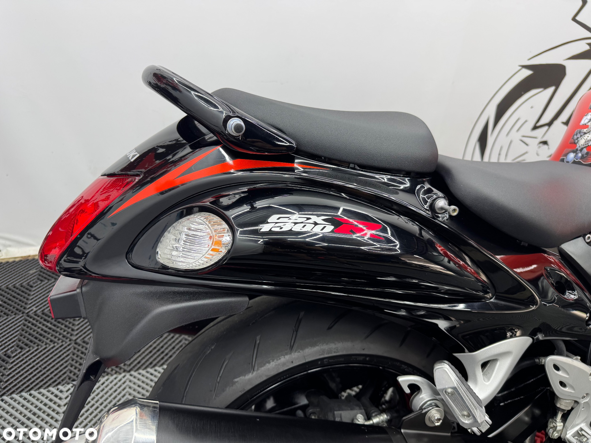 Suzuki GSX-R - 32