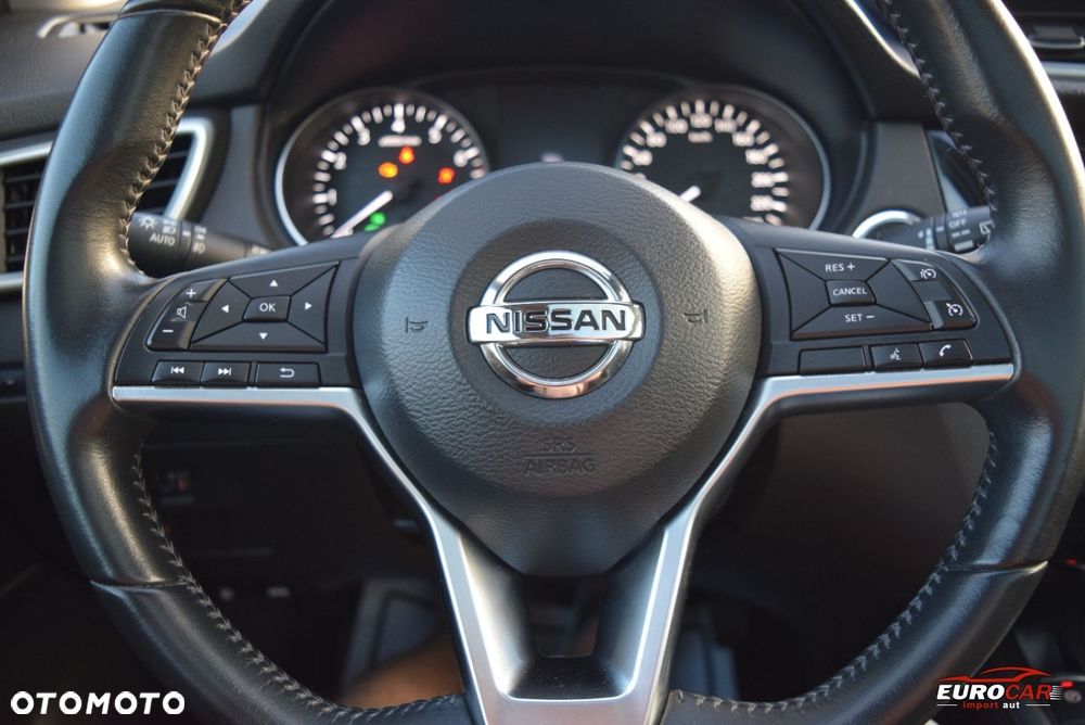 Nissan Qashqai 1.3 DIG-T Tekna - 19