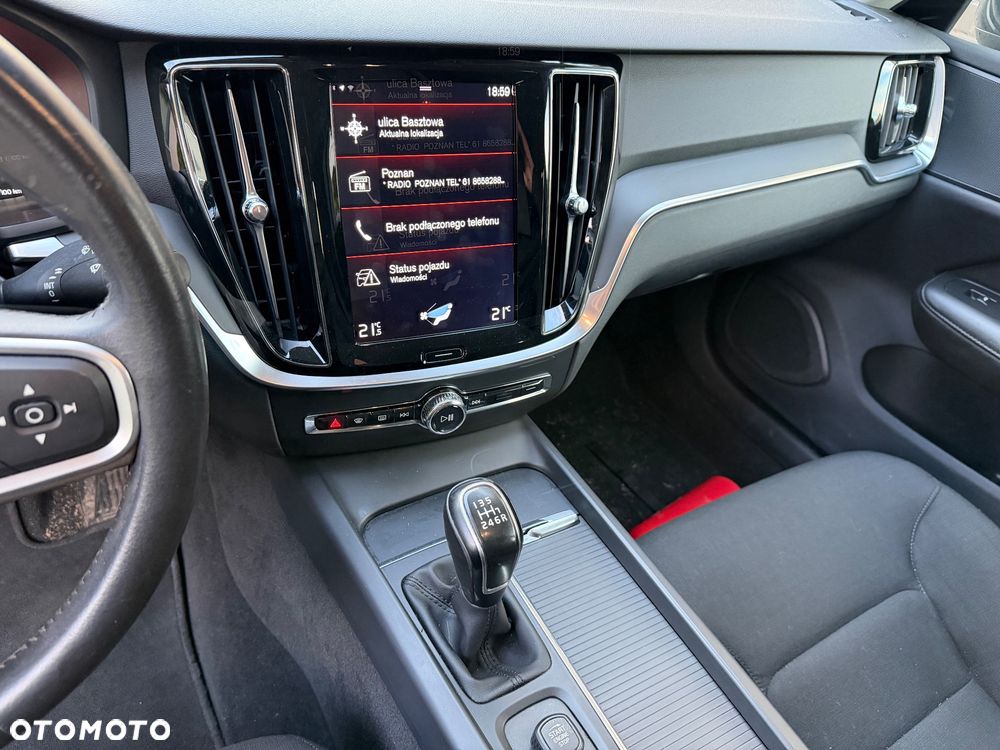 Volvo V60 D3 Summum - 17