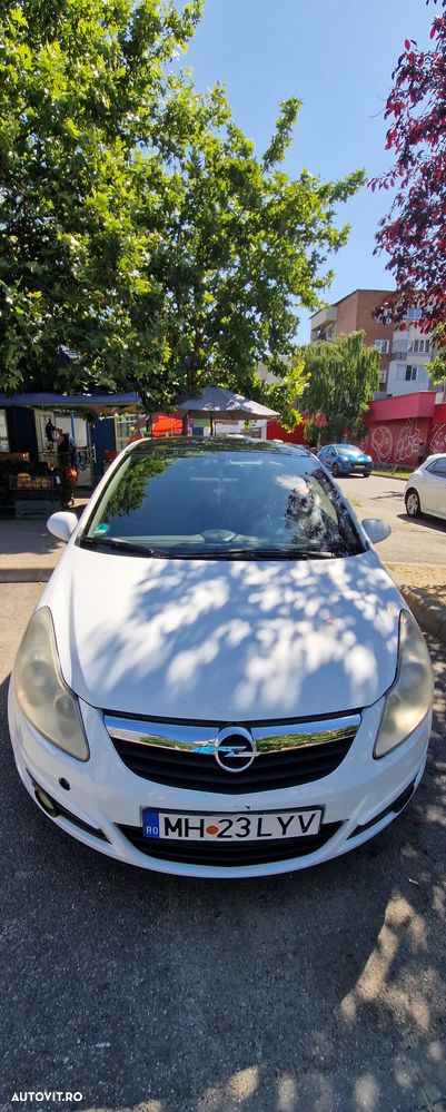 Opel Corsa - 4