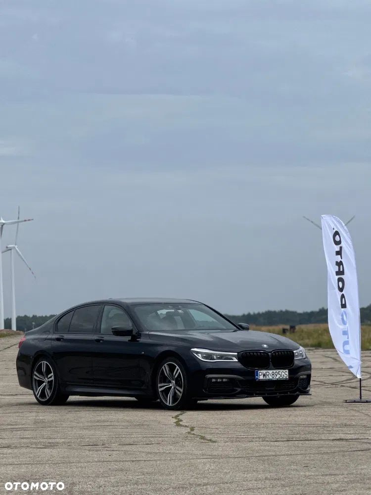 BMW Seria 7 730d xDrive sport - 36
