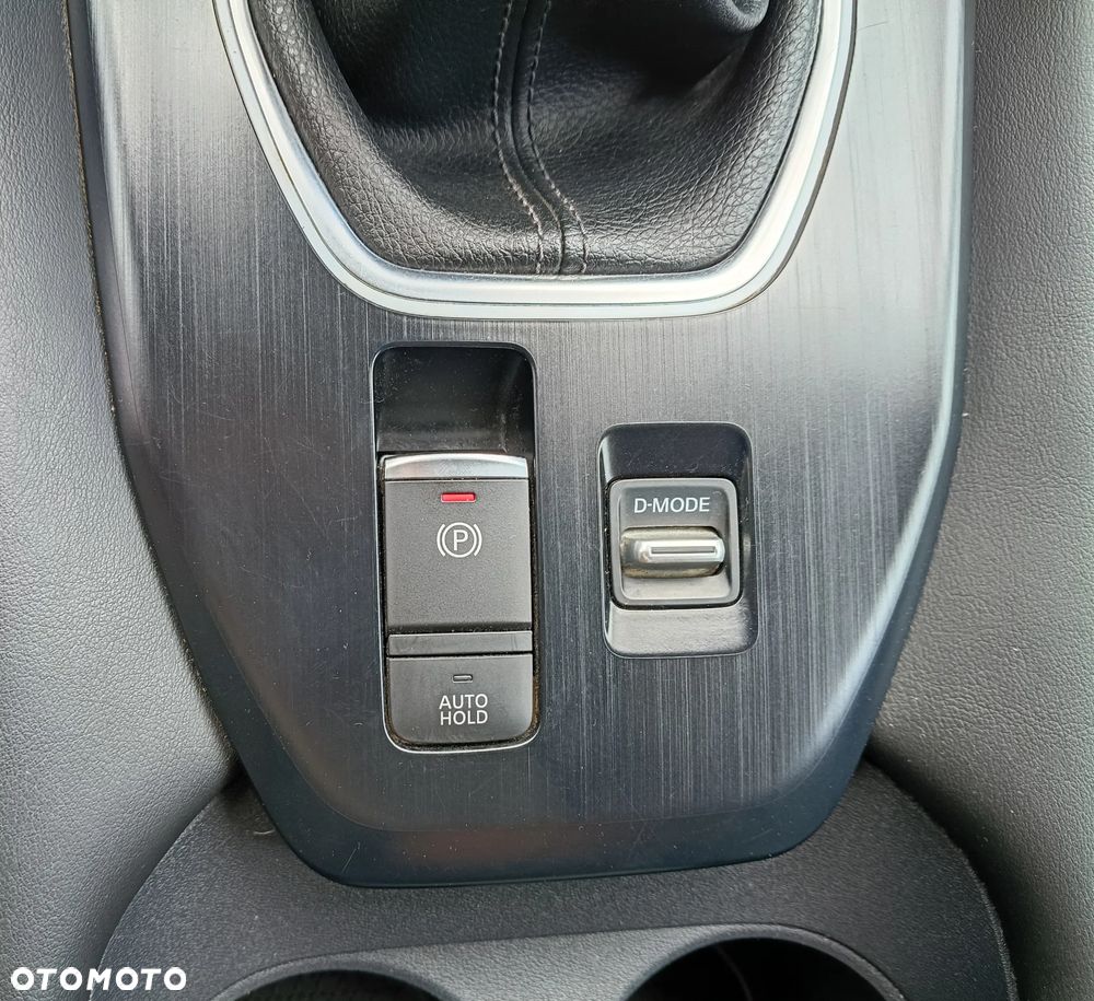 Nissan Qashqai 1.3 DIG-T MHEV N-Connecta - 27