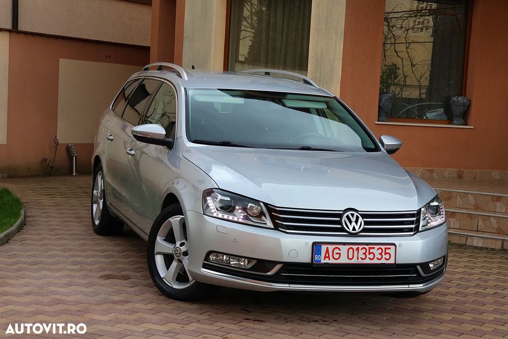 Volkswagen Passat 1.4 TSI DSG Highline - 1