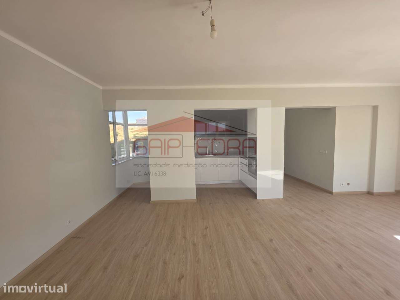 Apartamento T1 com 74 m2 totalmente restaurado Multiusos Alcobaça - Grande imagem: 5/20