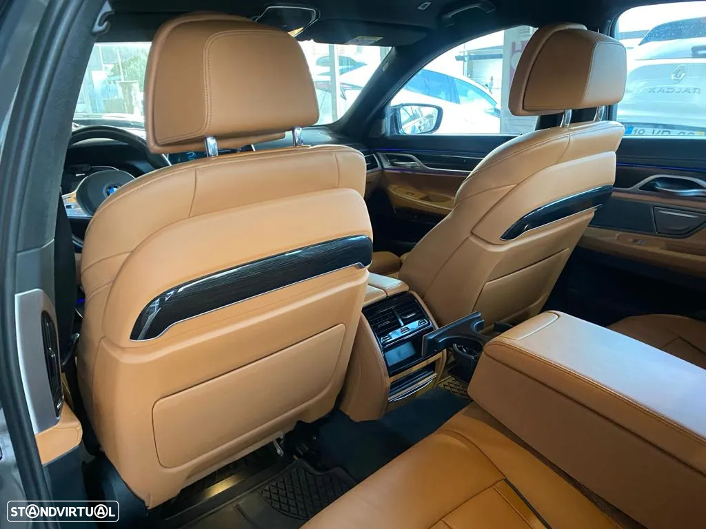 BMW 745 e iPerformance Pack M Auto - 14