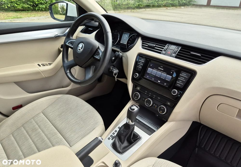 Skoda Octavia 1.4 TSI Joy DSG - 7