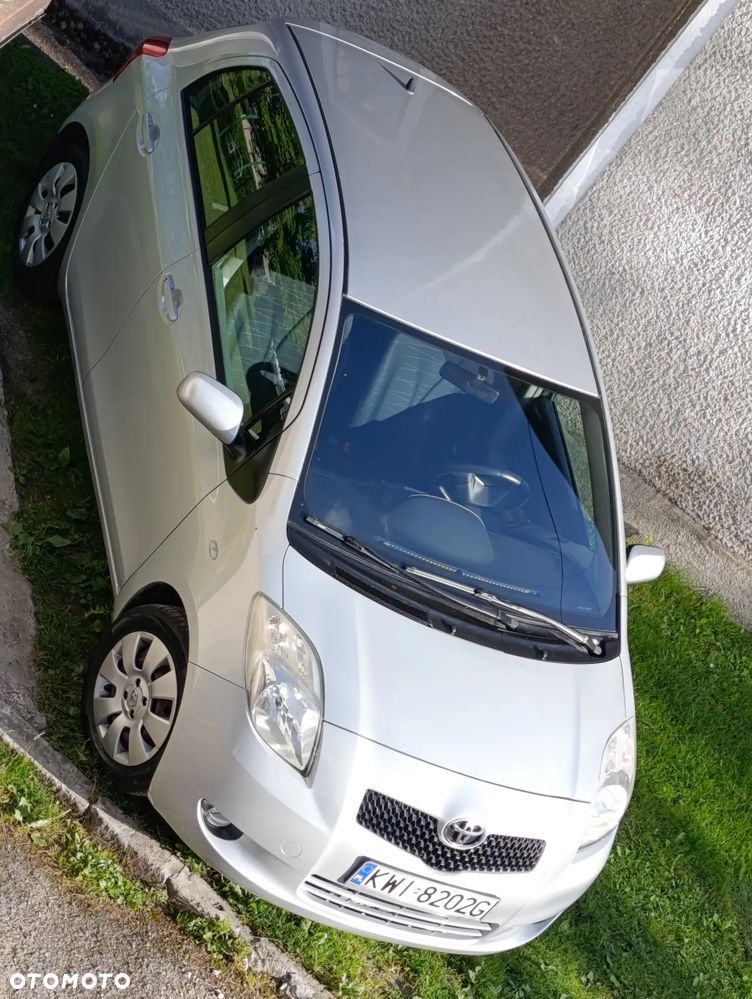 Toyota Yaris 1.3 Luna A/C - 25