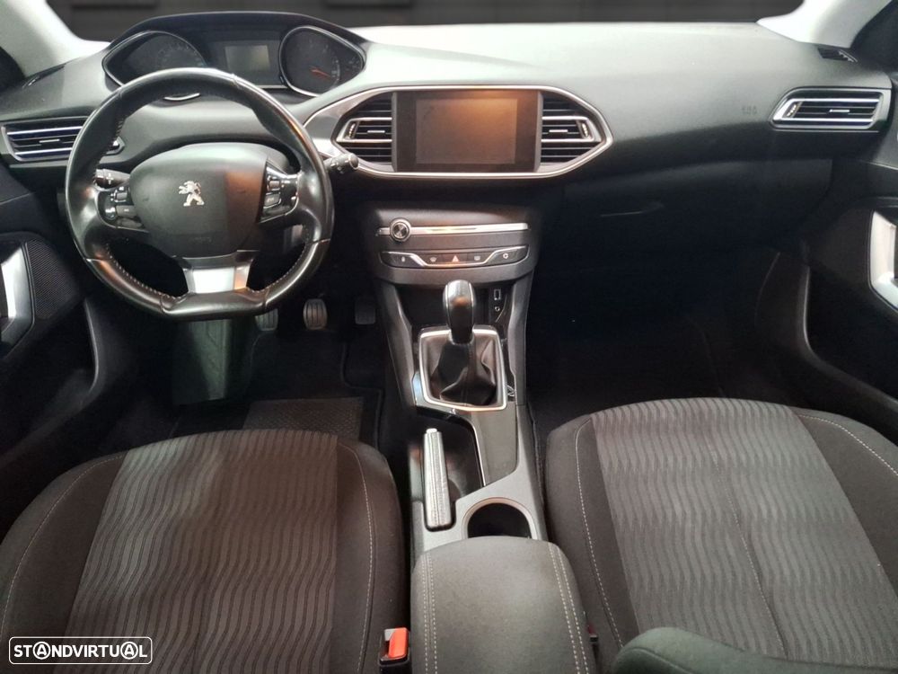 Peugeot 308 SW 1.6 e-HDi Access - 10