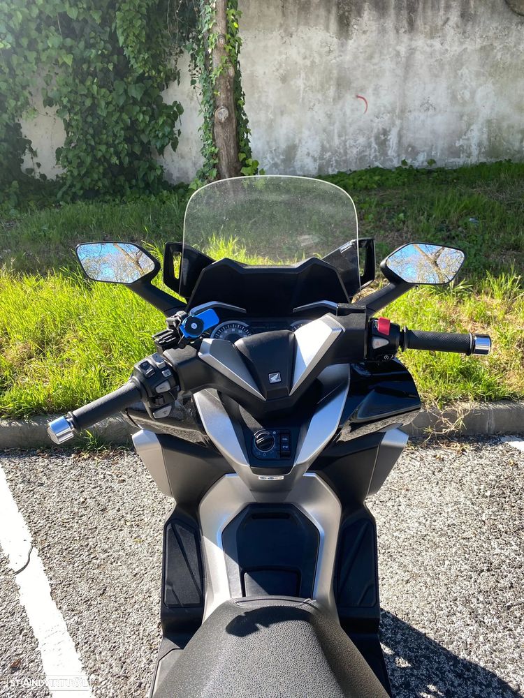 Honda Forza - 2