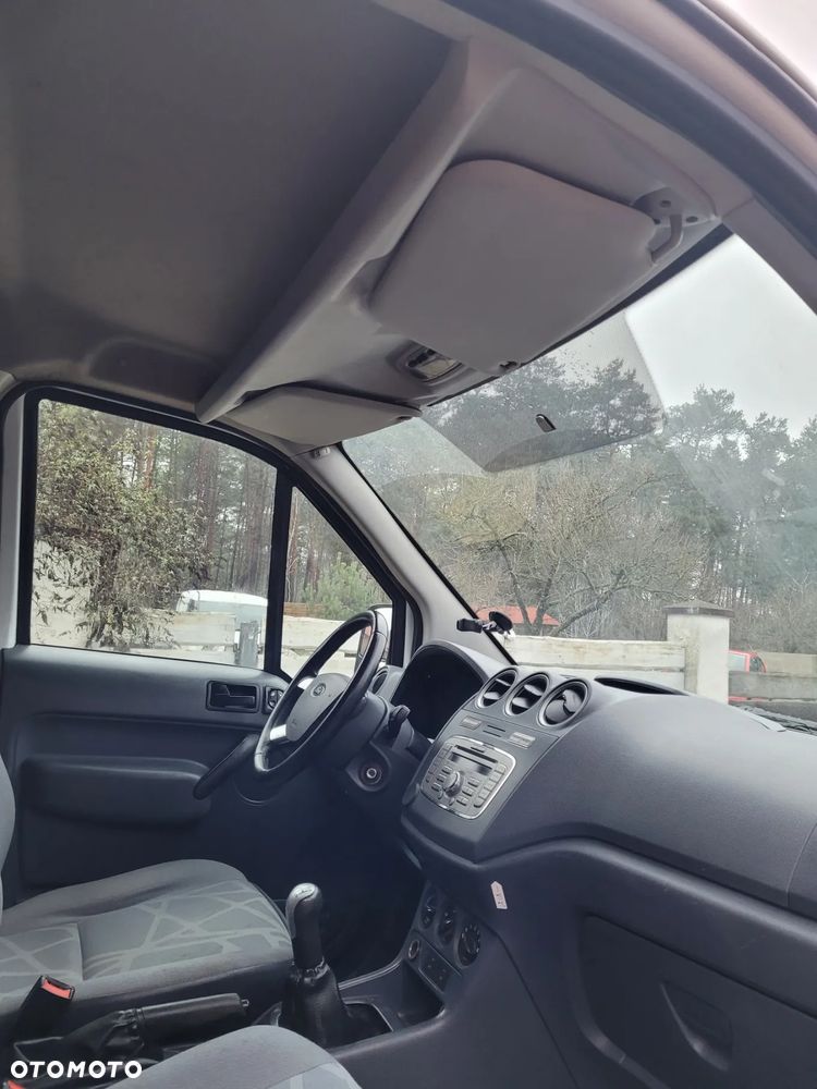 Ford Turneo Connect - 21