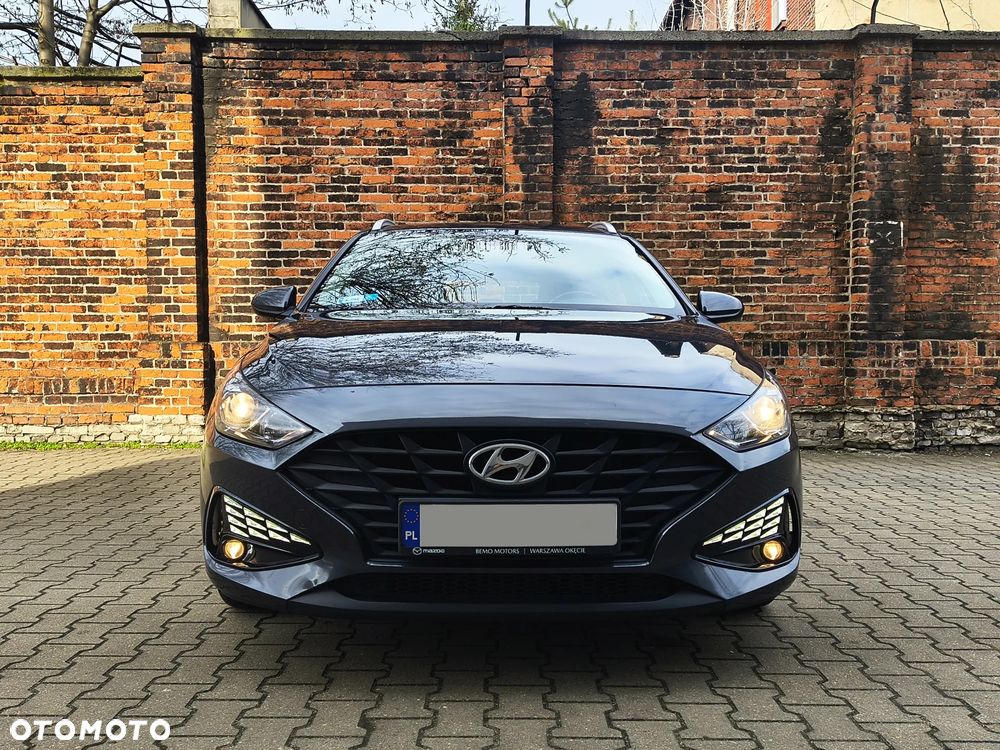 Hyundai i30 1.6 D Classic + DCT - 22