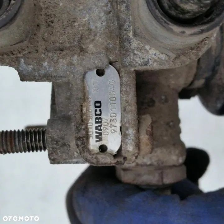 Zawór przekaźnikowy 9730110040 MIDLUM PREMIUM DXI - 2