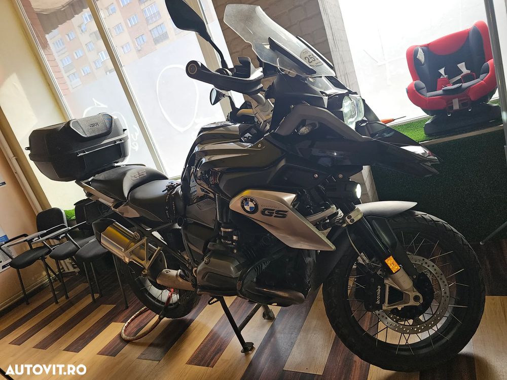 BMW R 1200GS Triple Black Special - 3
