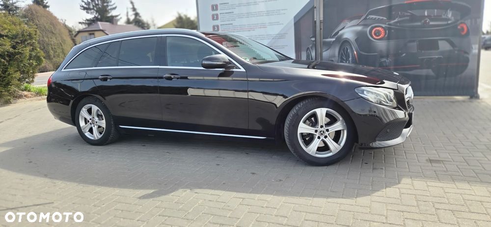 Mercedes-Benz Klasa E 220 d 9G-TRONIC - 5