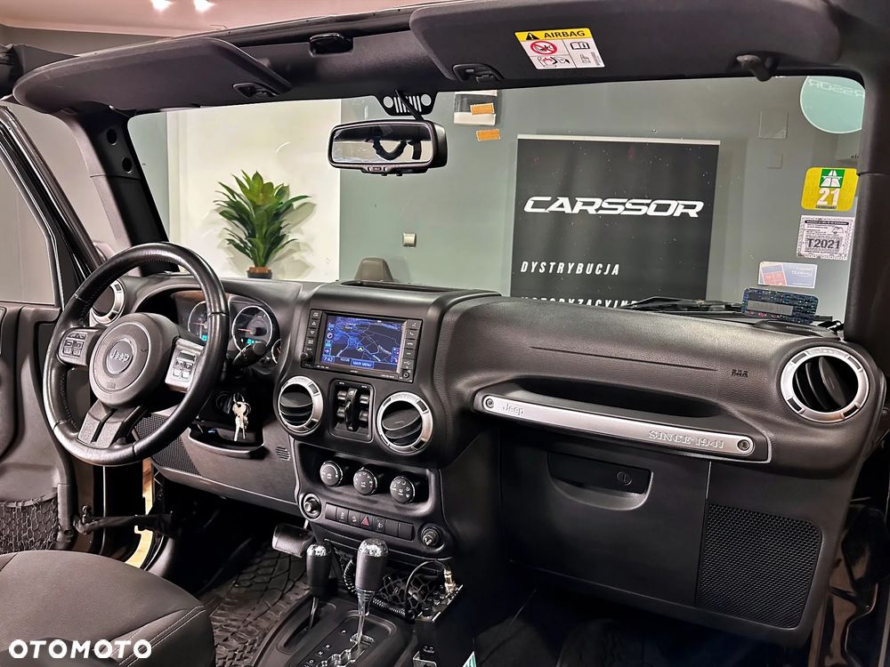 Jeep Wrangler 2.8 CRD Unlim Rubicon - 18