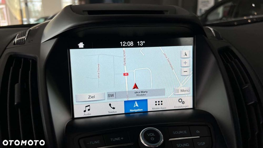 Ford Kuga - 10