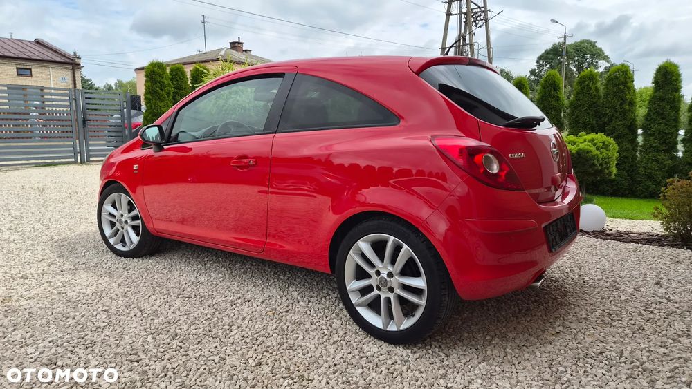 Opel Corsa 1.4 16V Energy - 10