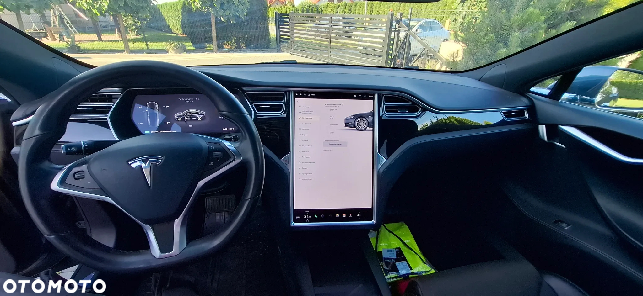 Tesla Model S Long Range Plus - 17