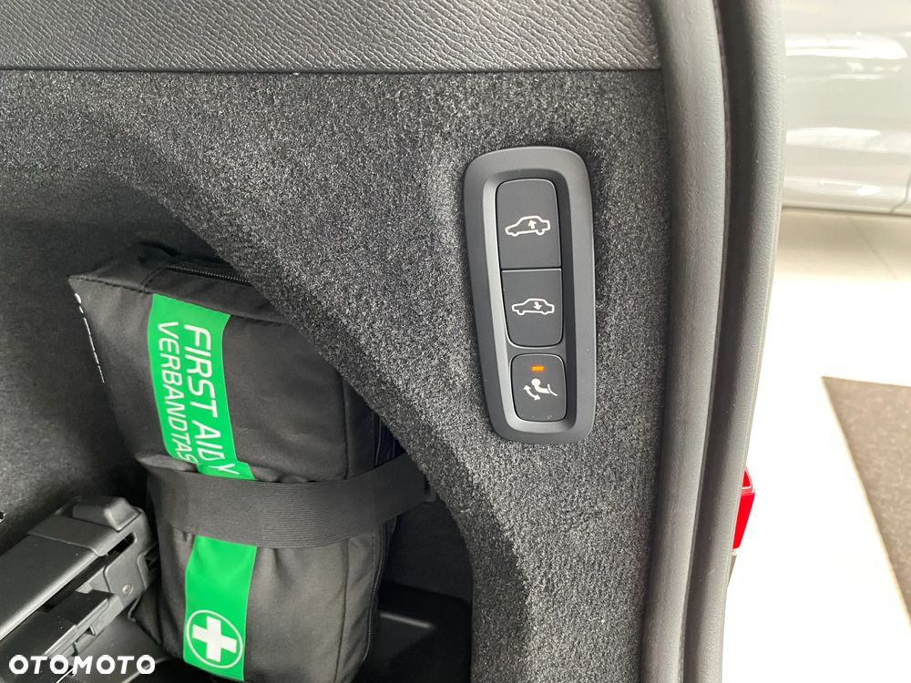 Volvo XC 90 ver-t8-awd-plug--in-hybrid-plus-bright-7os - 14