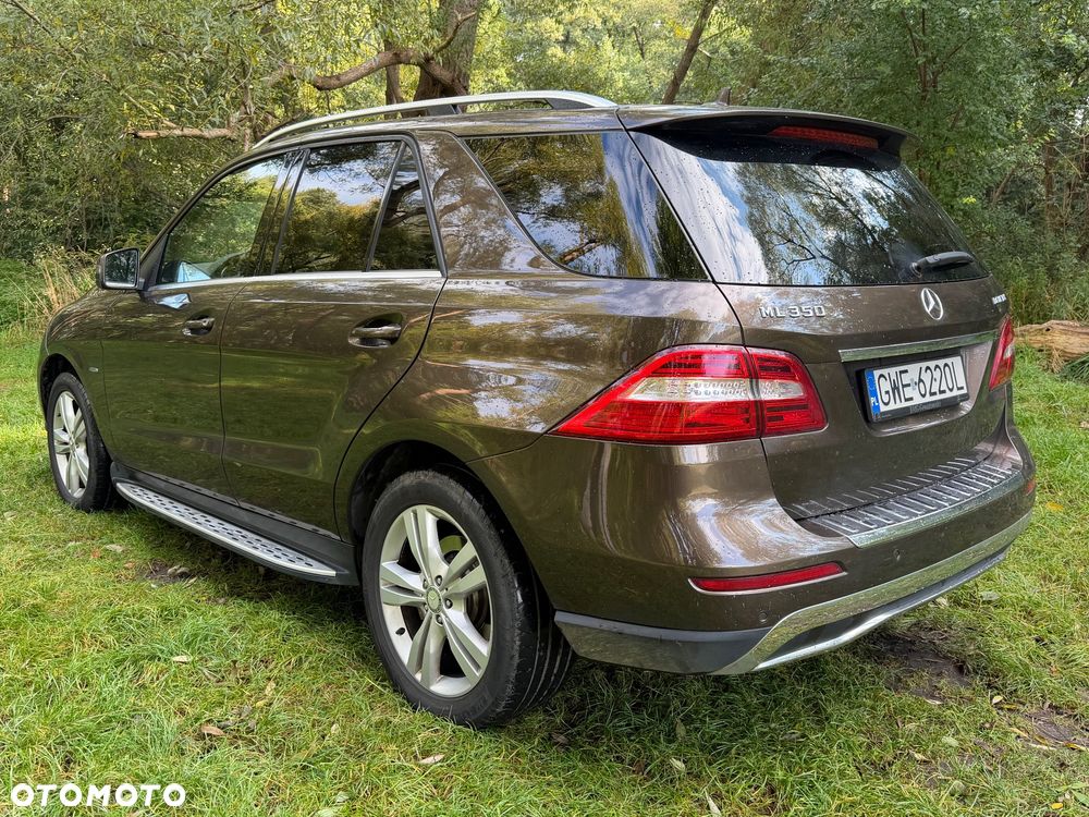 Mercedes-Benz ML 350 BlueTec 4-Matic - 3