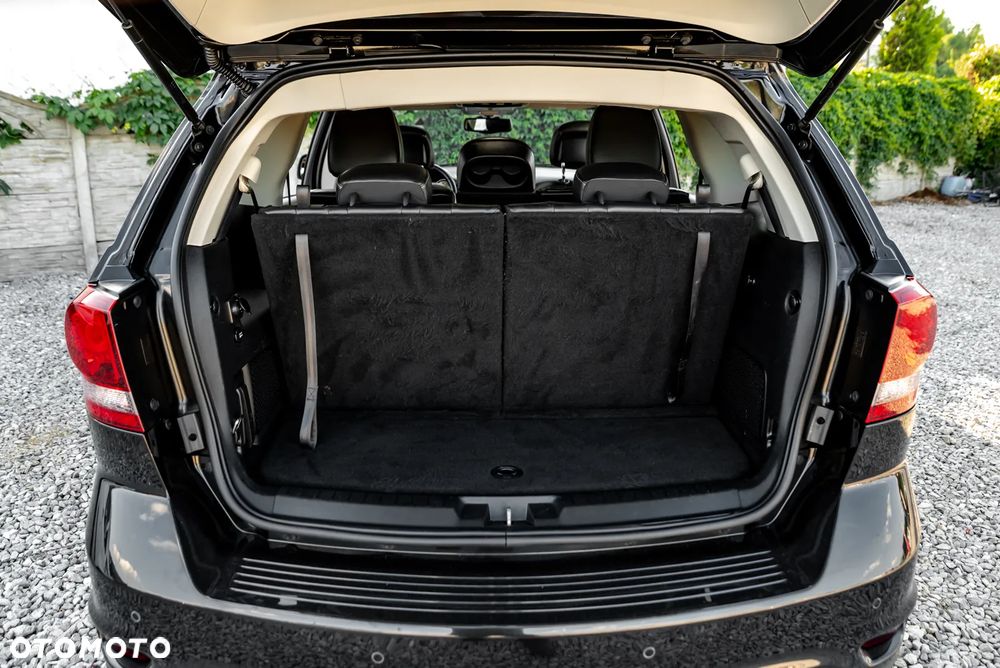 Fiat Freemont 2.0 Multijet 16V DPF Automatik Allrad Lounge - 23