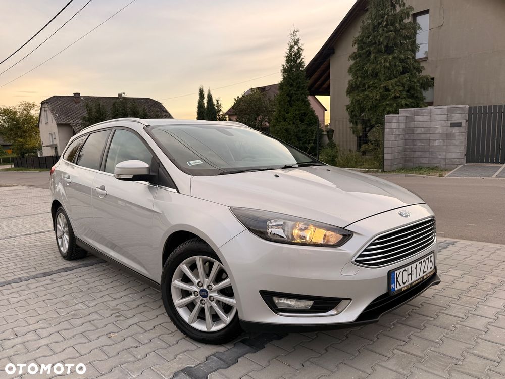 Ford Focus 1.5 EcoBoost Titanium ASS - 9