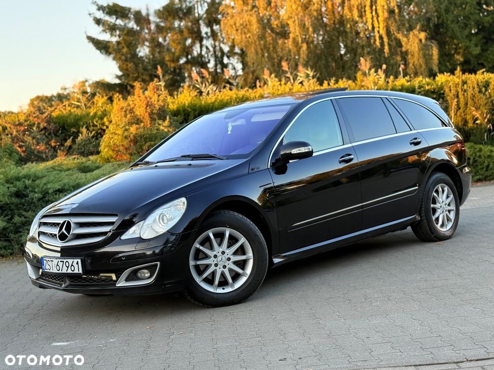 Mercedes-Benz Klasa R 350 CDI L 4Matic 7G-TRONIC DPF Grand Edition - 29