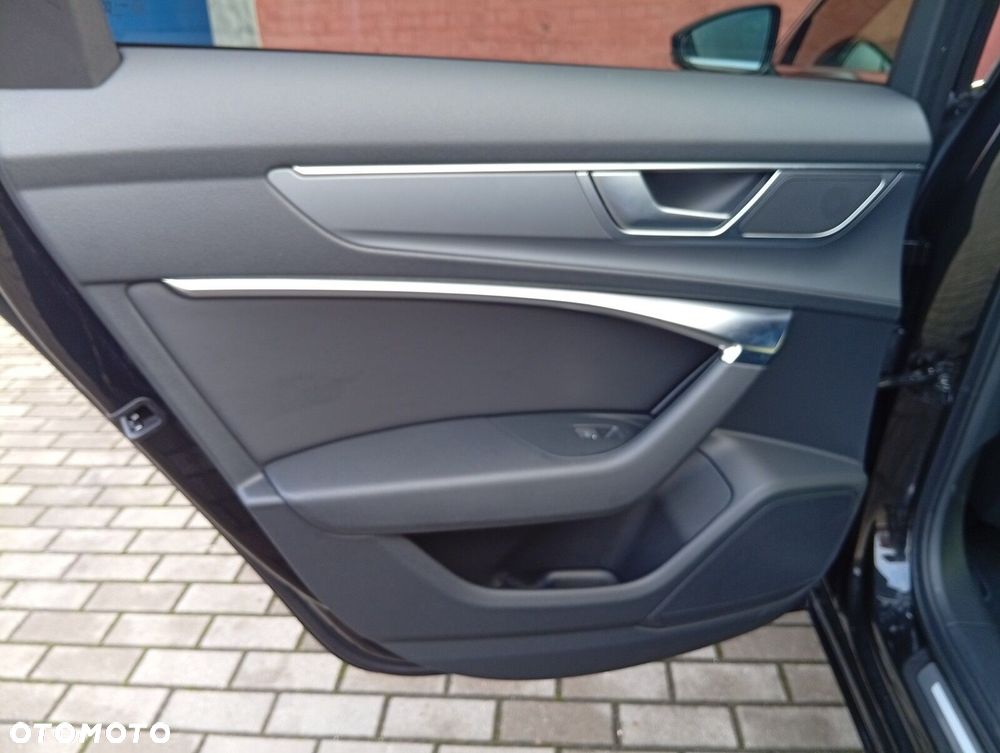 Audi A6 Avant - 11