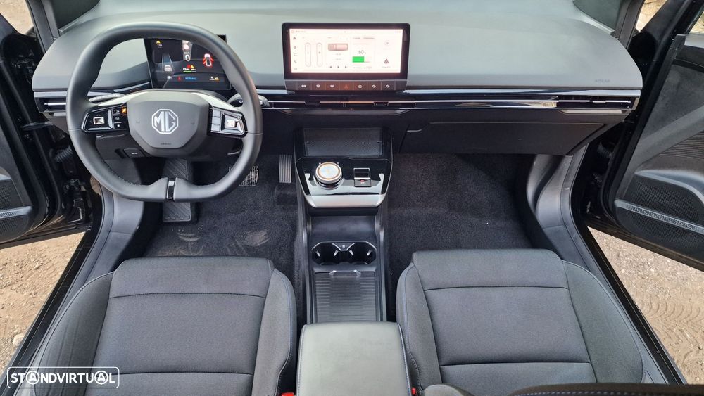 MG MG4 64 kWh Comfort - 14