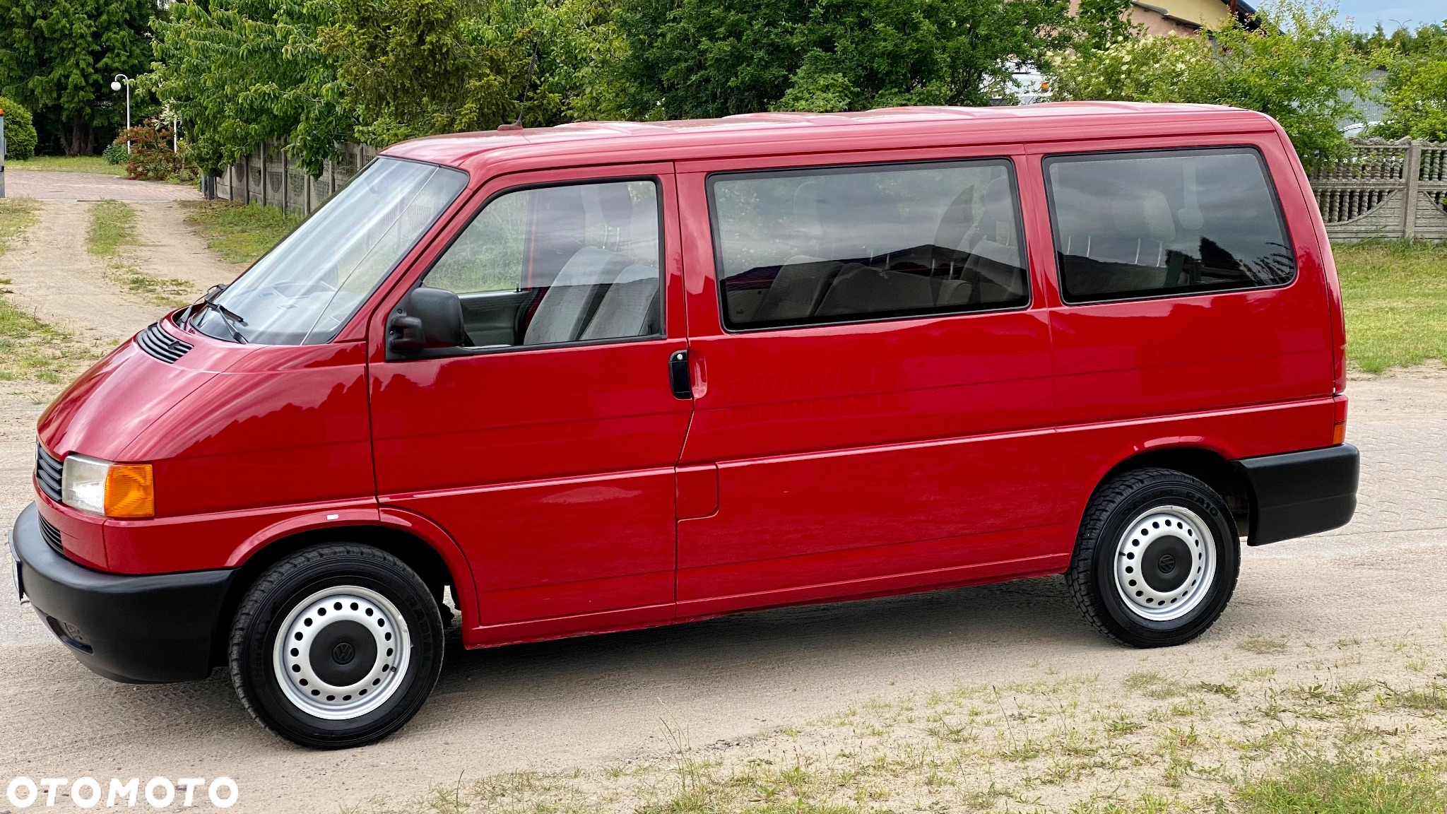 Volkswagen Transporter - 2