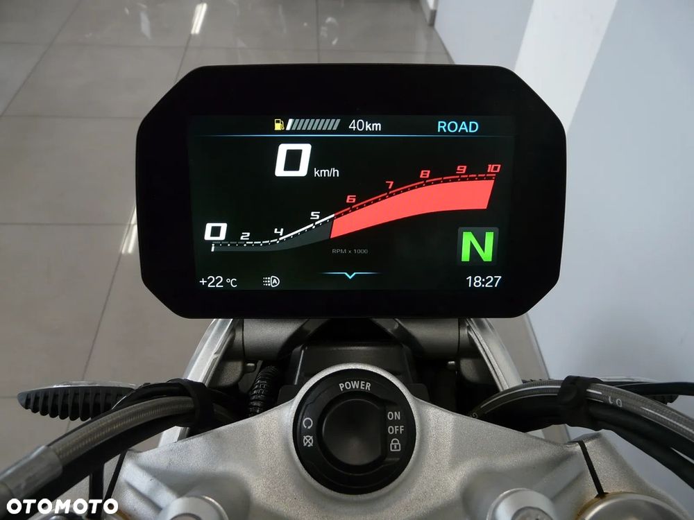 BMW R - 17