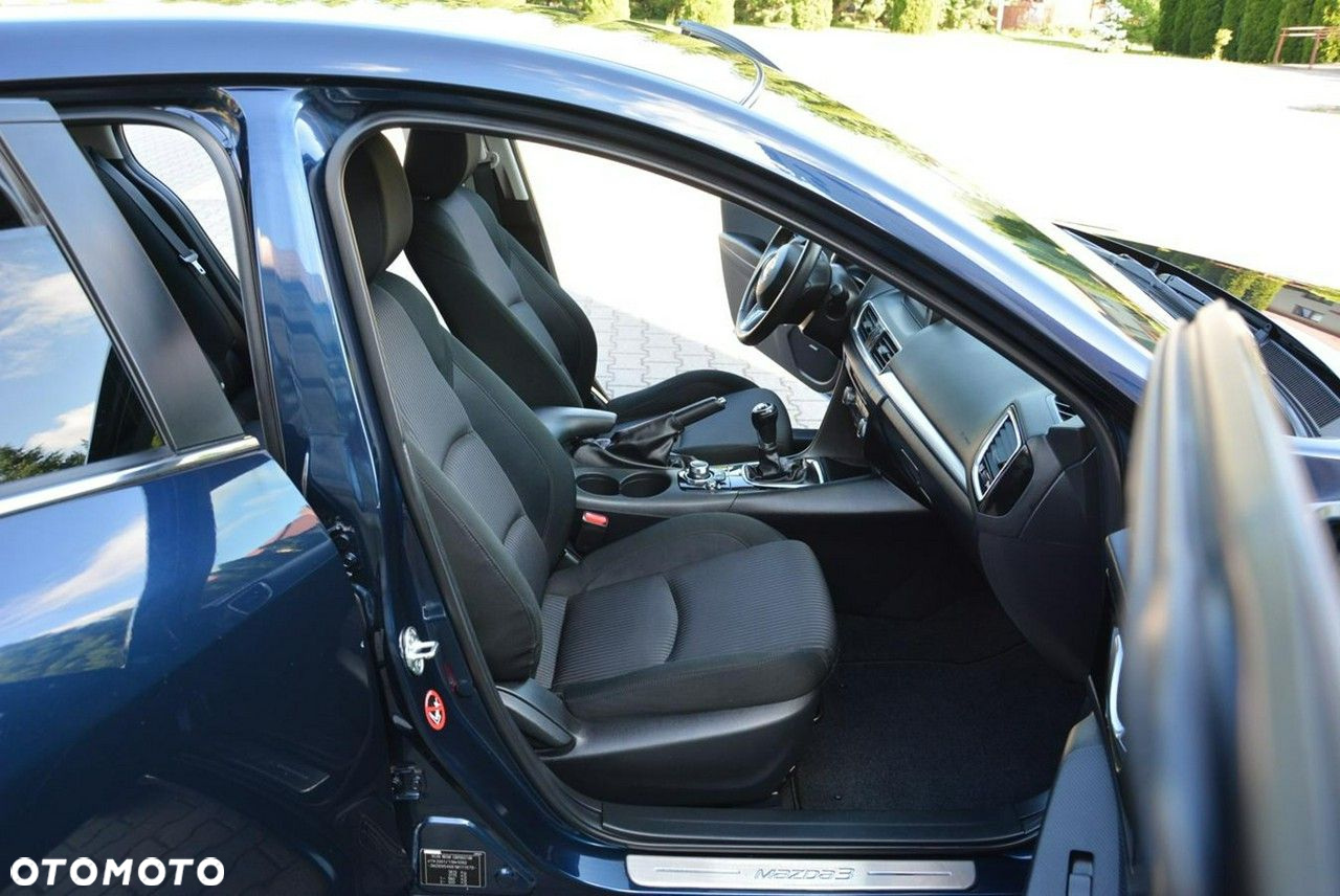 Mazda 3 - 17