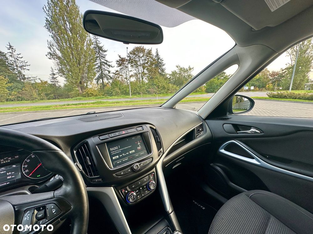 Opel Zafira 2.0 D (CDTI ecoFLEX) Start/Stop Innovation - 30
