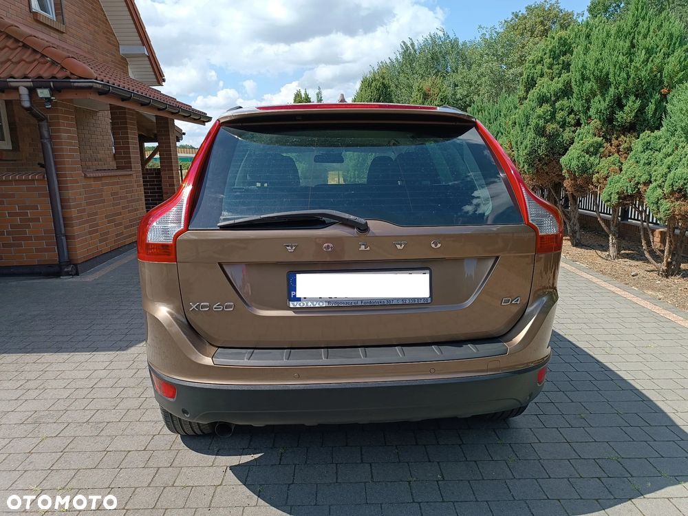 Volvo XC 60 D4 Momentum - 3
