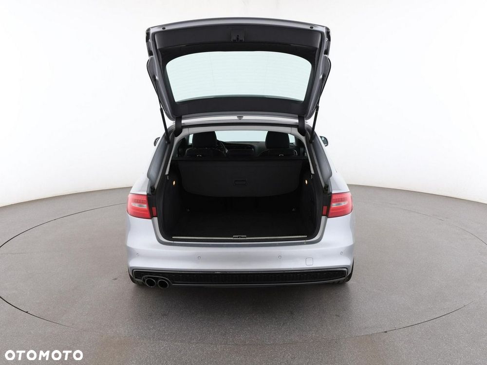 Audi A4 Avant 2.0 TDI S tronic - 20