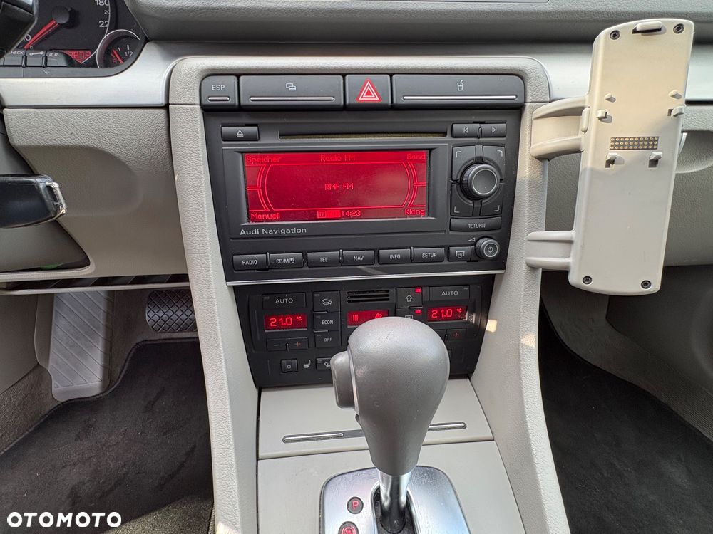 Audi A4 Avant 1.8T Multitronic - 20