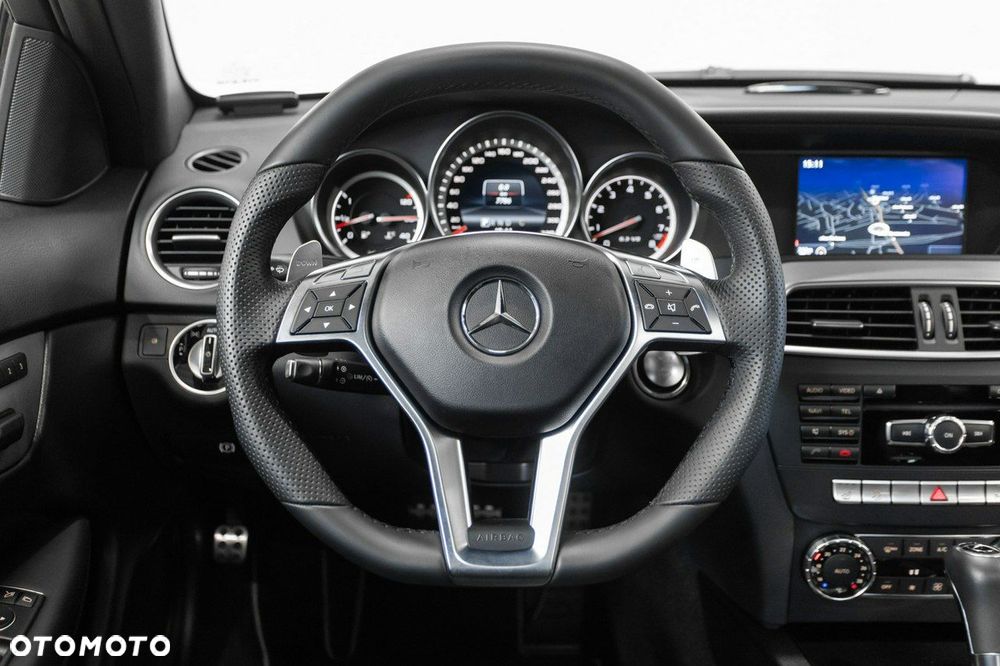 Mercedes-Benz Klasa C - 31