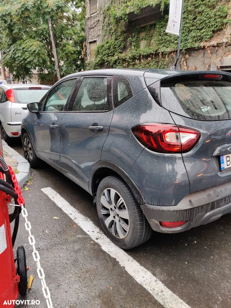 Renault Captur - 3