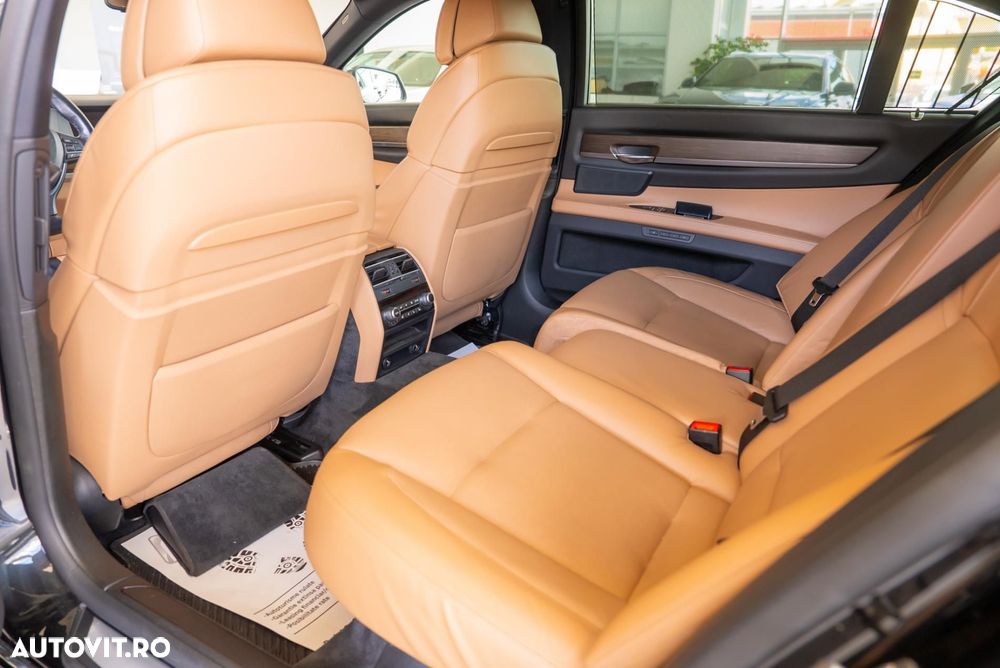BMW Seria 7 750Li xDrive Aut. - 20