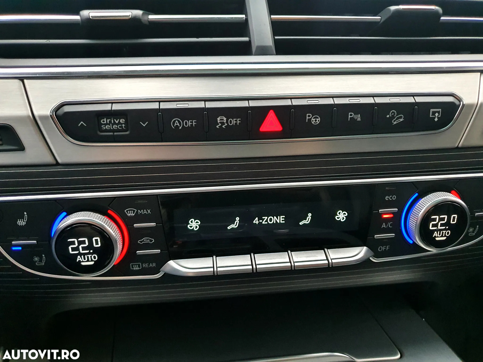 Audi SQ7 4.0 TDI quattro Tiptronic - 22