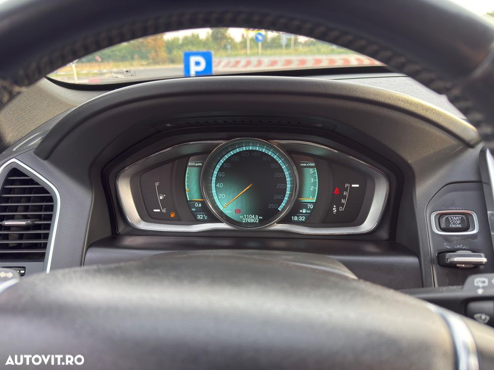 Volvo XC 60 D5 AWD Aut. Summum - 12