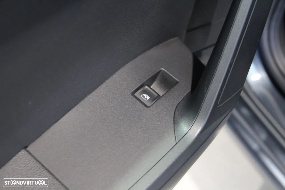 SEAT Ibiza 1.0 TSI FR - 31