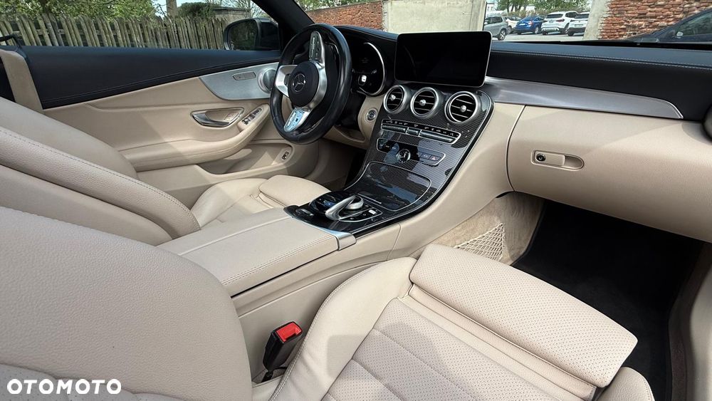 Mercedes-Benz Klasa C 220 d 4MATIC 9G-TRONIC - 9