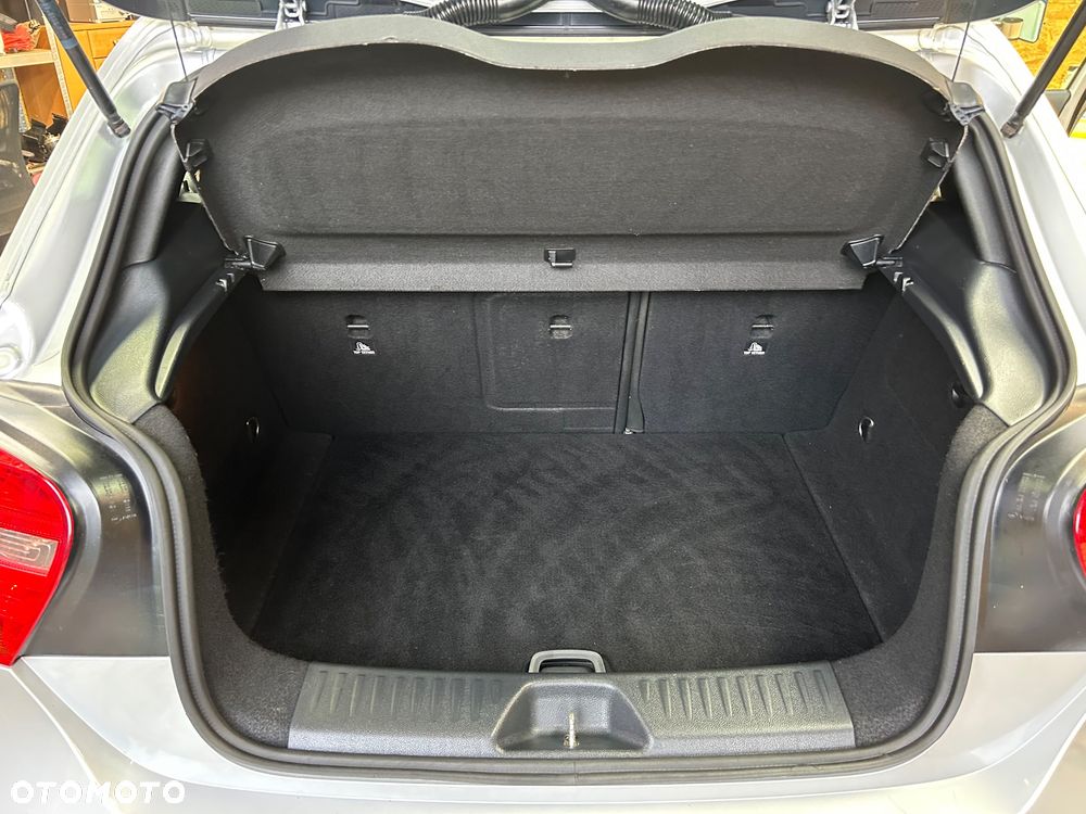 Mercedes-Benz Klasa A 180 (BlueEFFICIENCY) Urban - 24