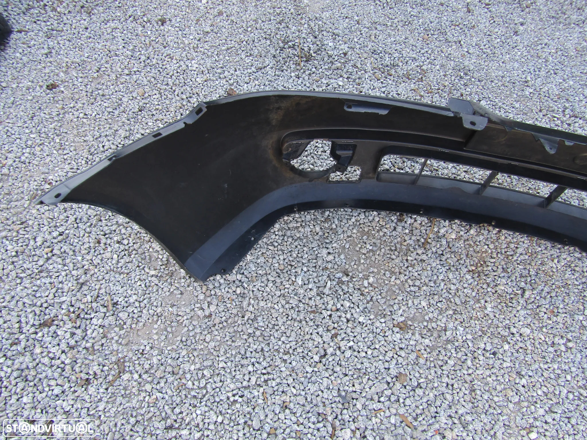 Para-choques Nissan Almera N16 ano 2003 a 2006  (Original) - 7