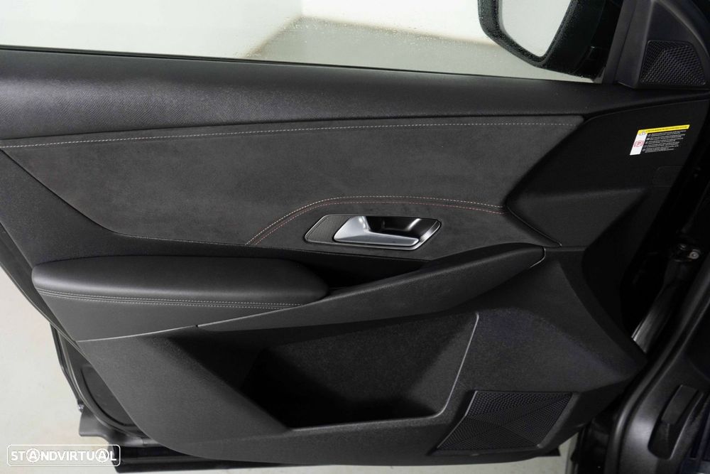 DS DS7 Crossback E-Tense Performance Line+ EAT8 - 23