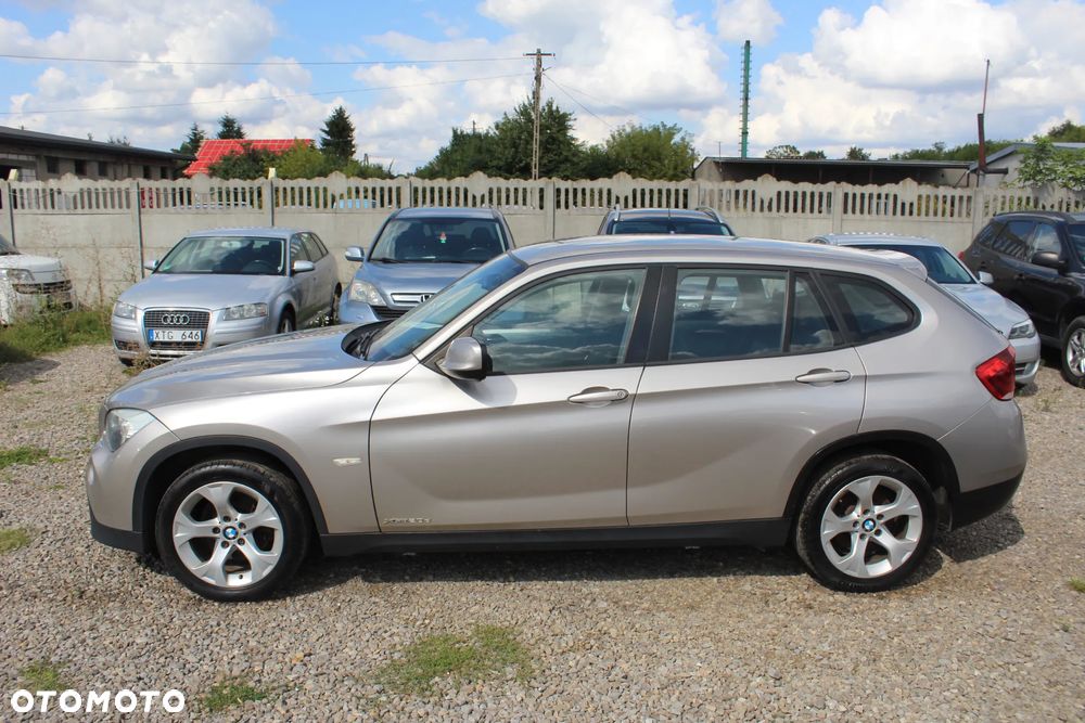 BMW X1 xDrive20d - 16