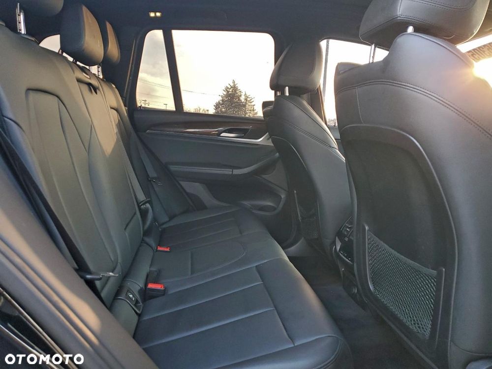 BMW X3 xDrive30i GPF xLine sport - 10