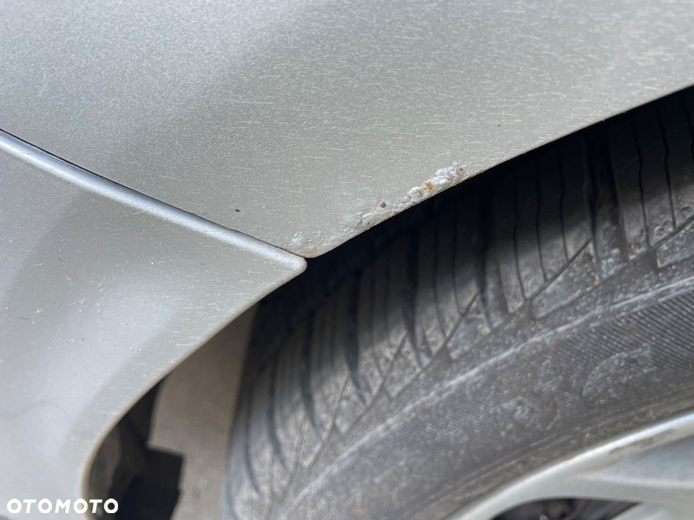 Ford Focus 1.6 Ambiente - 14