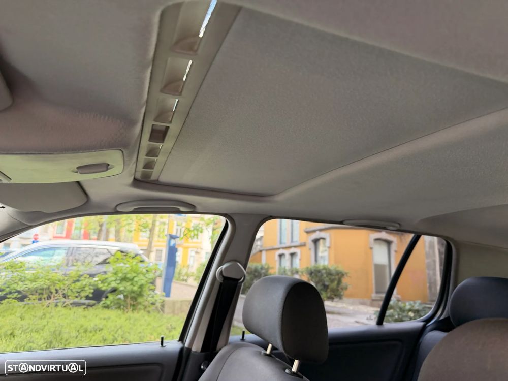 VW Polo Classic 1.6 Confl TA+AC - 13